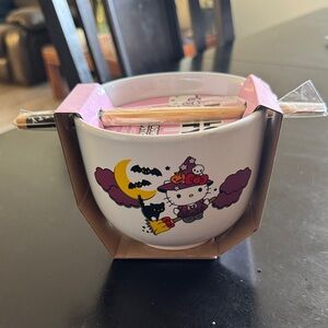 Hello Kitty Halloween Ramen Noodle Bowl With Chopsticks